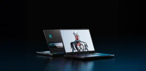 Laptop REDMAGIC Blaze 16 Pro abierta, junto a una vista de su tapa y parte trasera.